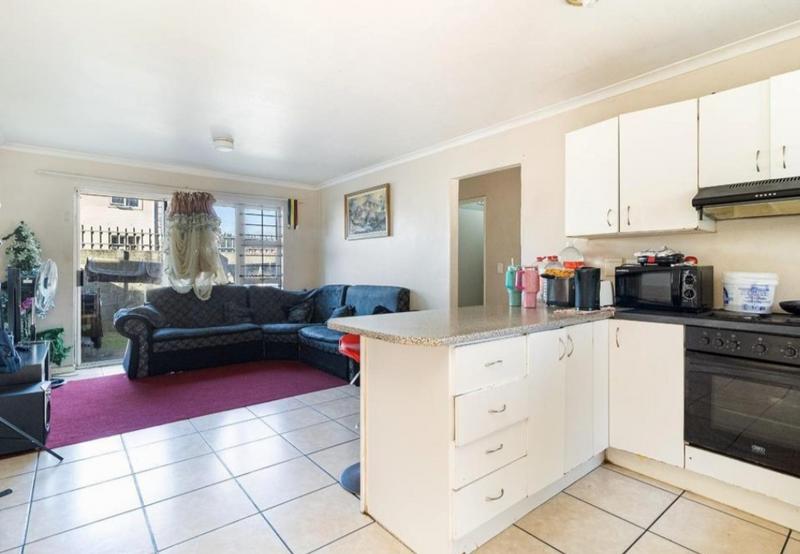 2 Bedroom Property for Sale in Belmont Park Western Cape